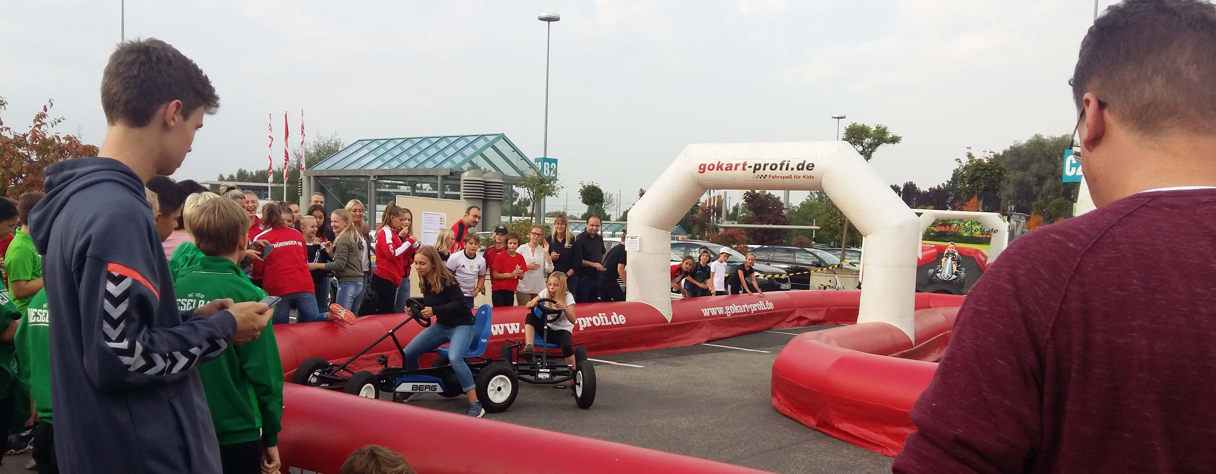 Go Kart Spaß in Erfurt Reifen Lorenz Go Kart Challenge