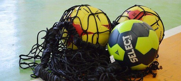 GOKART PROFI sponsert Trikots für Handball-Jugend - TSV 04 Feucht