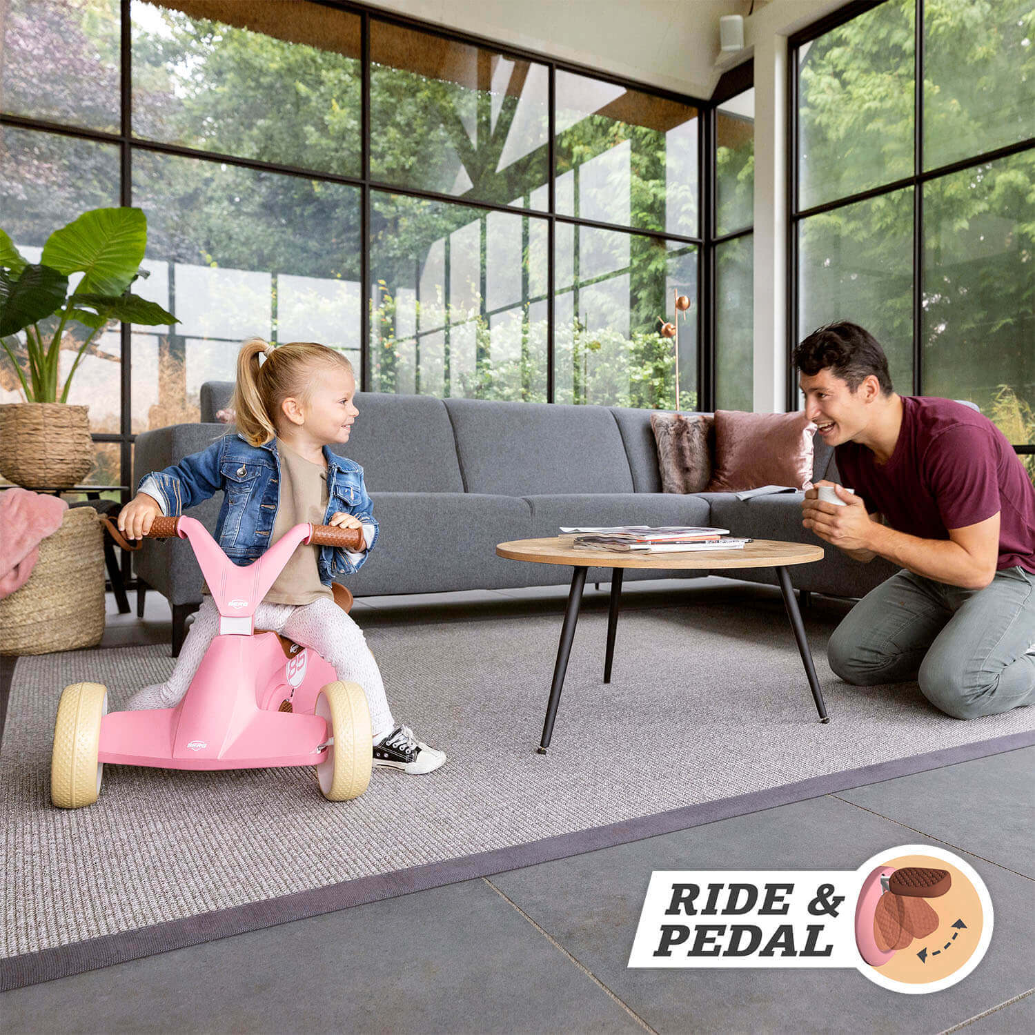 BERG Go2 Retro in Pink bringt Spaß für Babys ab 10 Monaten - gokart-profi.de